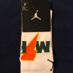 jordan gatorade socks